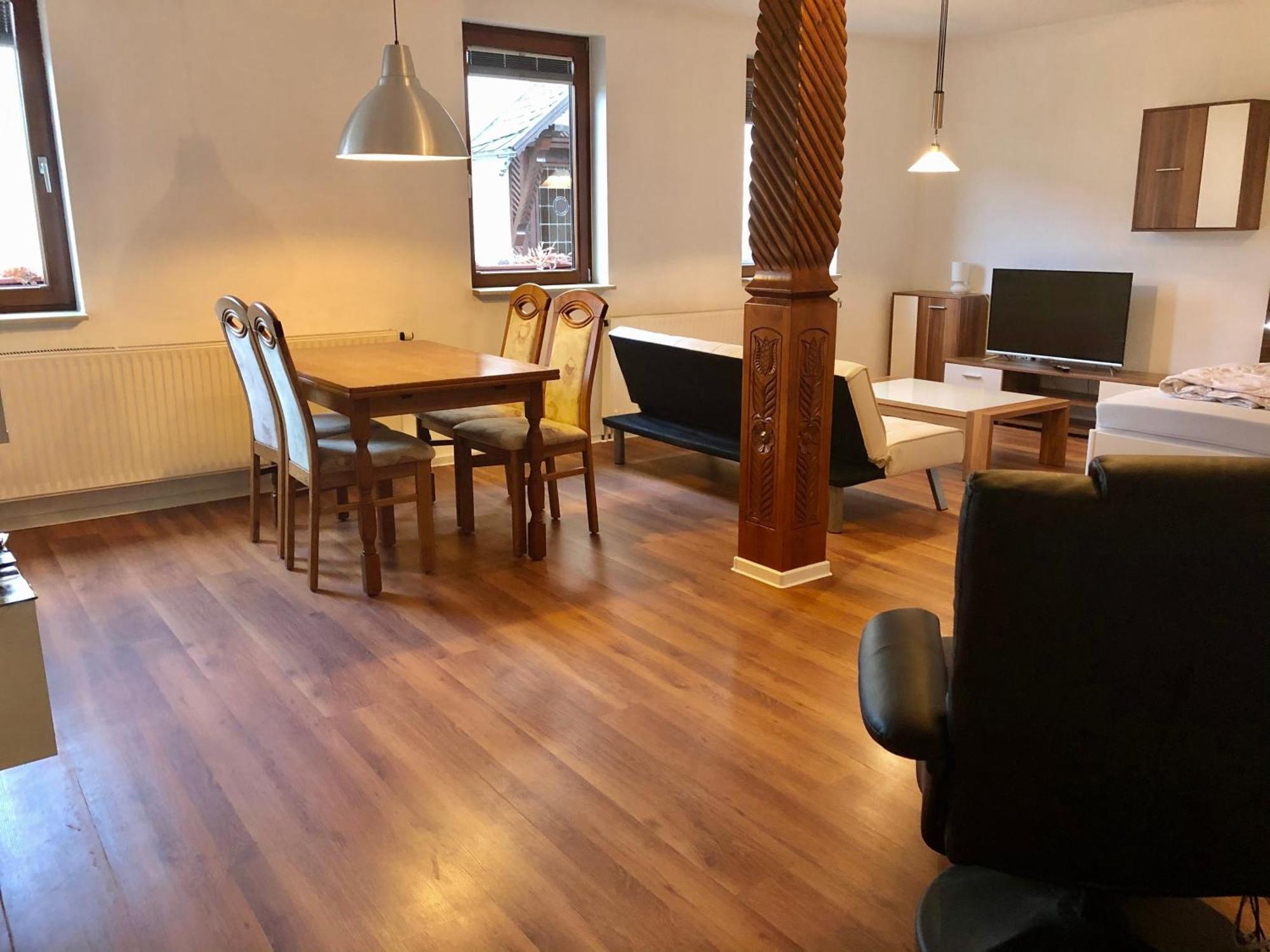 Ferienwohnung Familie Troeger Floh Exterior photo